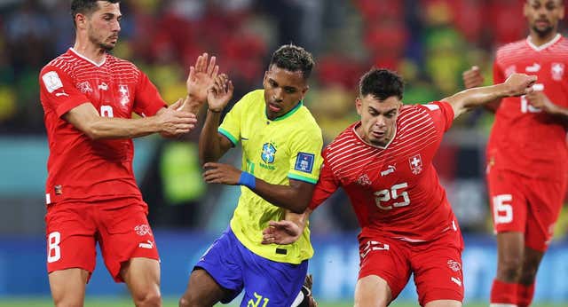 Vinicius y Rodrygo replican con Brasil el rol del Madrid