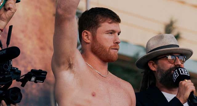 Canelo se disculpa con Messi