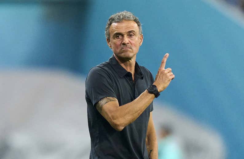 Palos a Luis Enrique