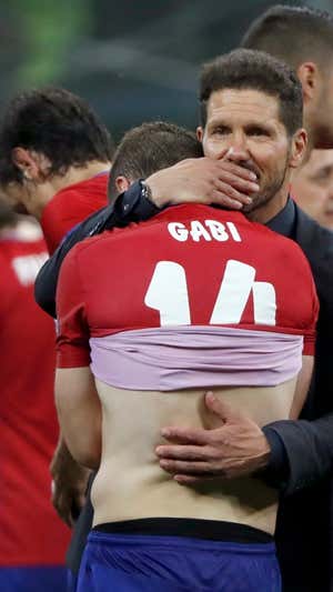 Un día triste para la afición del Atlético, el 28 de mayo de 2016 en Milán.  AFP
