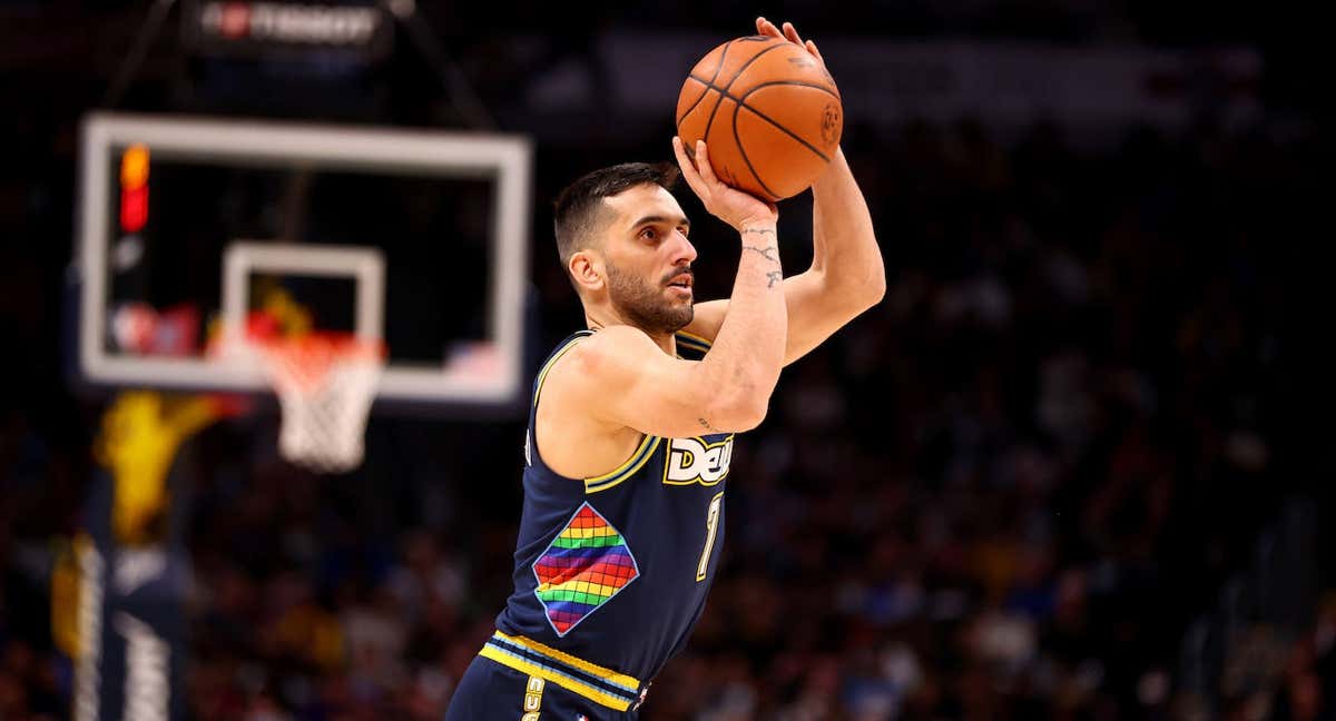 Campazzo, con los Nuggets durante su etapa en la NBA.