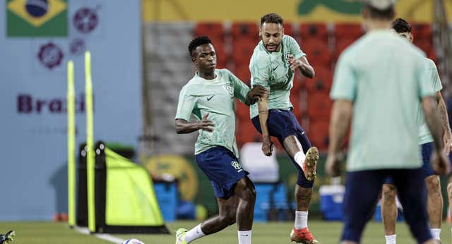 Vuelve Neymar pero Tite sigue con problemas: el plan B no funciona y espera por Alex Sandro