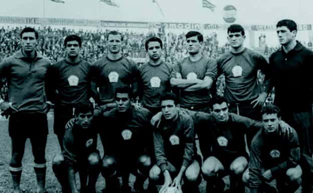 Imagen de archivo de unas de las selecciones nacionales que compitió en el Mundial militar. CUADERNOS DE FÚTBOL
