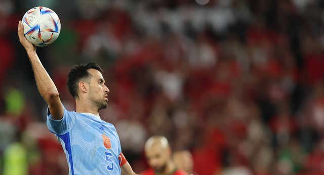 Busquets no aclara su futuro en la Selección