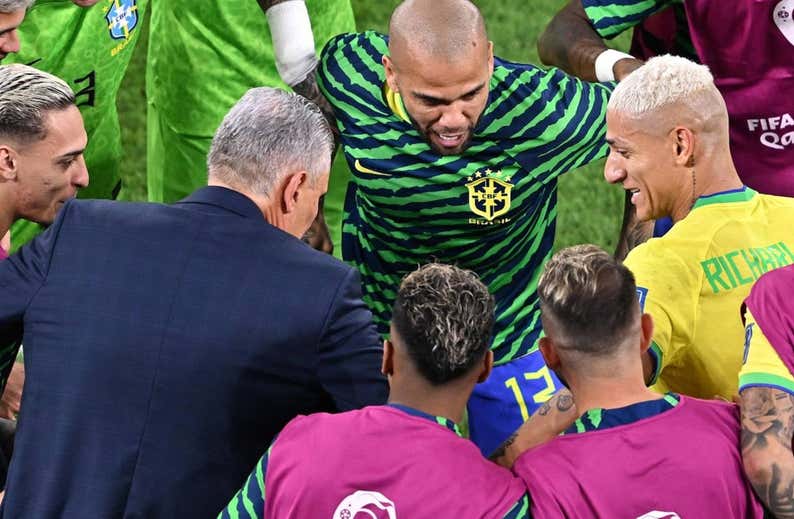 Tite seguirá con los bailes: «Es nuestra forma de ser»