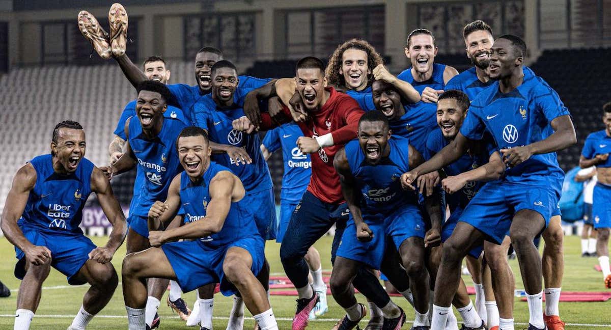 Jugadores de Francia en el entrenamiento previo a Inglaterra en el Mundial de Catar. /FEDERACIÓN FRANCESA