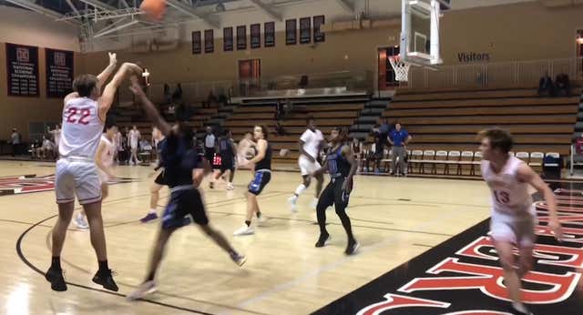Ganar metiendo 40 triples y sin hacer un solo tiro de dos… ¿El baloncesto del futuro?