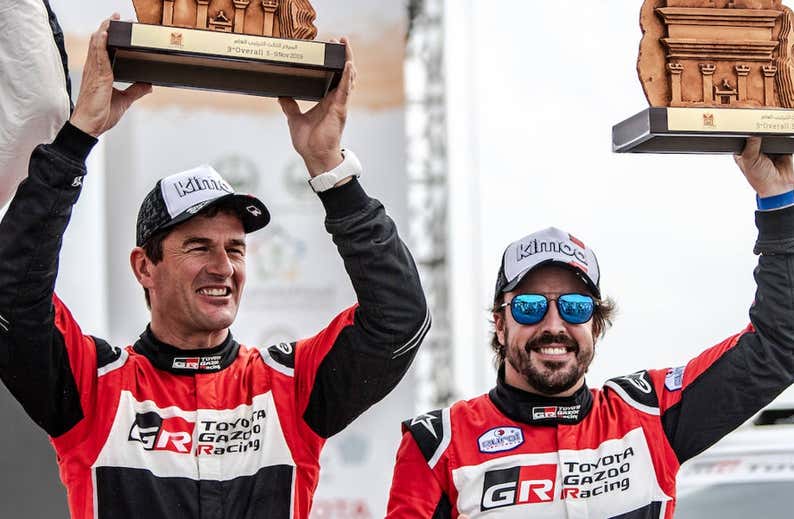 Toyota quiere de vuelta a Alonso en el Dakar, ¿es factible?
