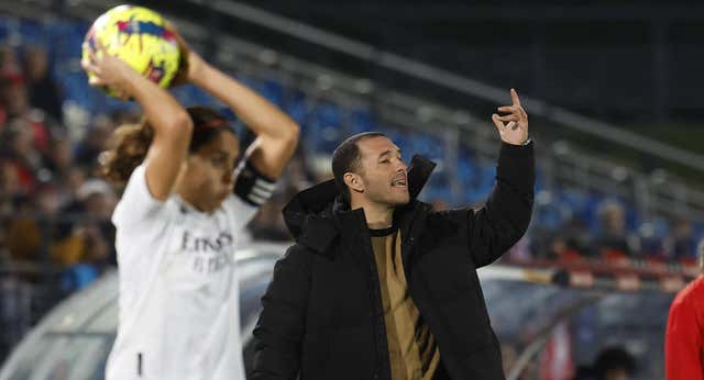 El Atleti despide a Óscar Fernández tras la derrota ante el Madrid