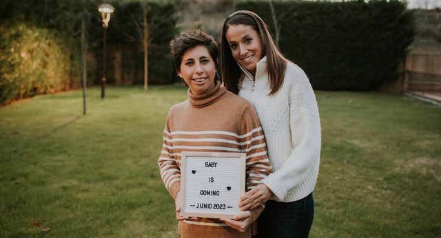 La extenista Carla Suárez anuncia su embarazo