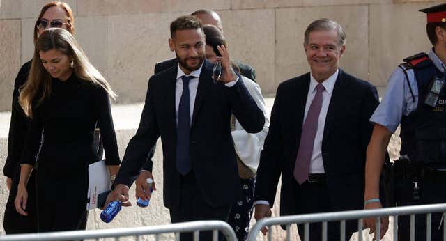 Neymar, Rosell y Bartomeu, absueltos