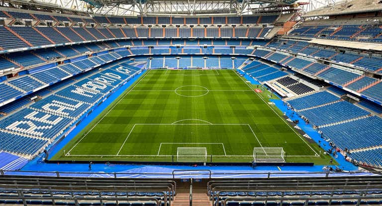 El Santiago Bernabéu, antes de un partido.