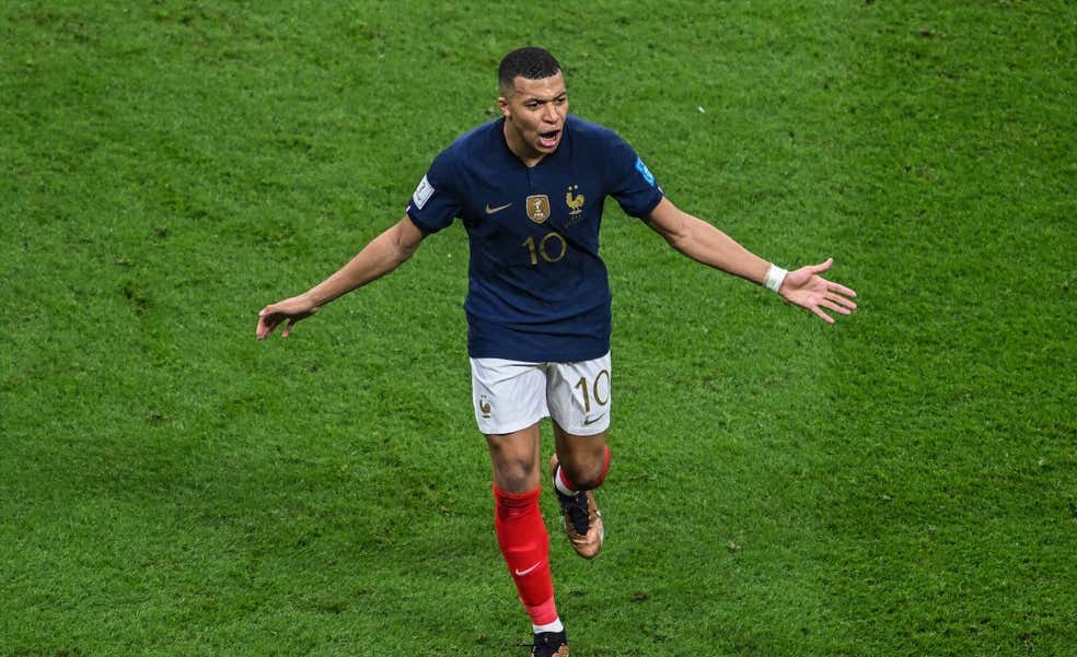 La fuerza de Mbappé brilla aunque nadie la vea