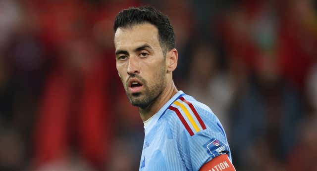 Busquets, historia de la Selección forjada con datos