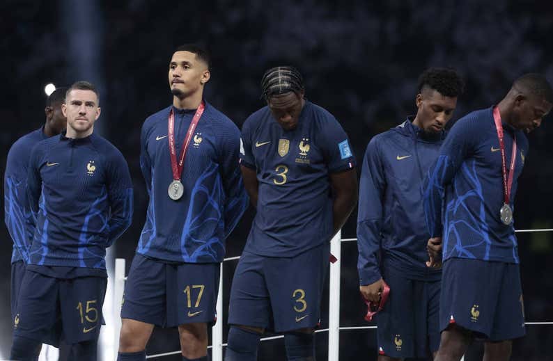 El cúmulo de desgracias de Francia empezó antes del Mundial