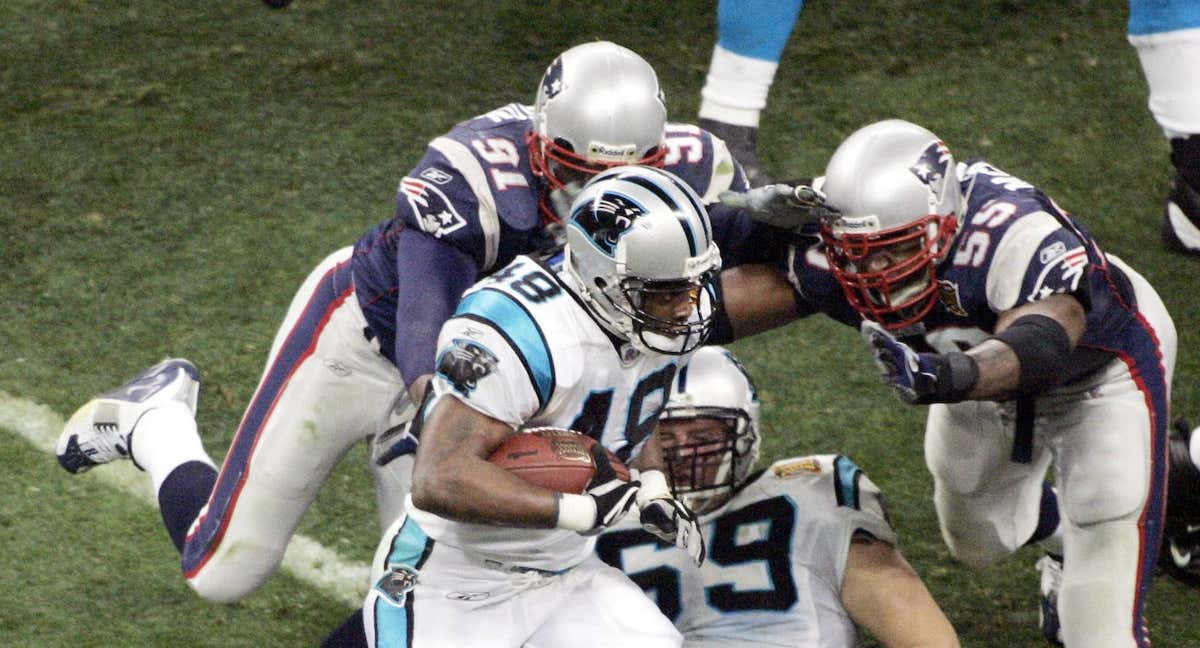 Willie McGinest durante un partido con los Patriots. /EFE