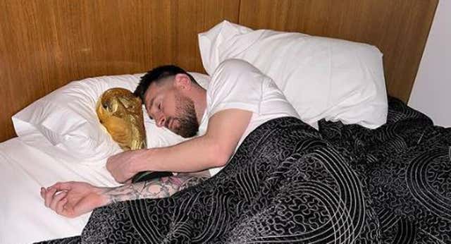 Las horas más ‘ardientes’ de Messi: un post de récord, despertar con la Copa…