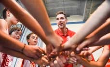 Pau Gasol celebra su nominación al Hall of Fame abriendo un nuevo curso de su academia