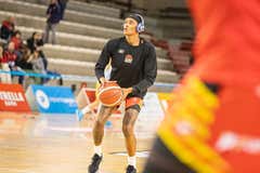 Brittney Sykes para competir por todo: así es el regalo navideño de Spar Girona
