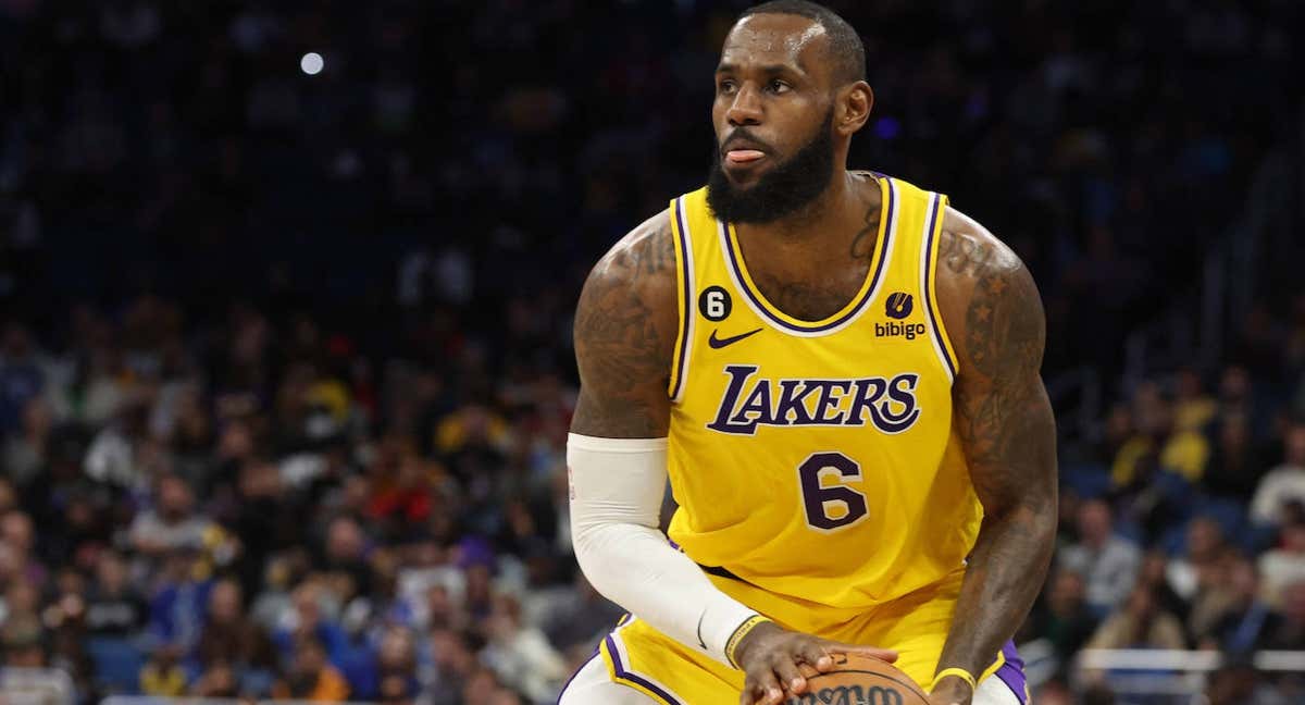 LeBron James, durante un partido de esta temporada. /Reuters