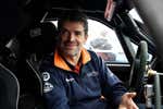 ¿Qué se le ha perdido a Carlos Checa en el Rally Dakar? «Me vuelvo a sentir piloto»