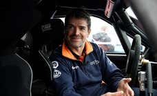 ¿Qué se le ha perdido a Carlos Checa en el Rally Dakar? «Me vuelvo a sentir piloto»