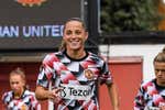 Las 10 estrellas del fútbol femenino que quedan libres