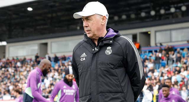 Carlo Ancelotti pide la continuidad de Kroos: «Es imposible pensar que vaya a parar…»