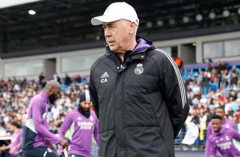 Ancelotti pide la continuidad de Kroos: «Es imposible pensar que vaya a parar...»
