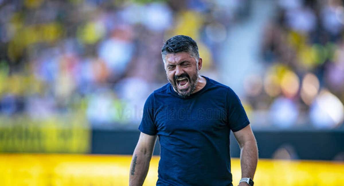 Gattuso, enfadado en un partido. /Valencia C.F