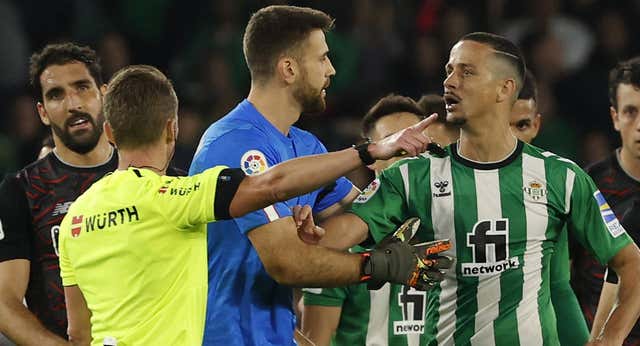 El Betis presenta alegaciones por Luiz Felipe