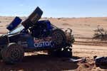 Duro accidente de Laia Sanz que pone en jaque su récord en el Rally Dakar