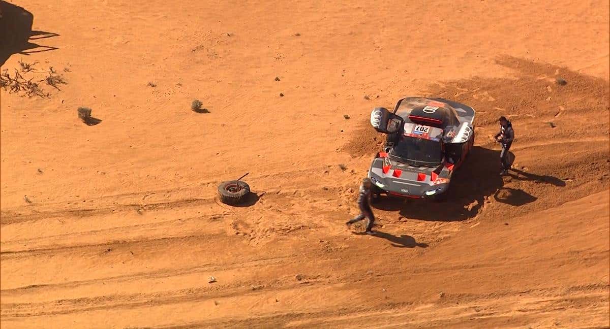 Imagen del momento del accidente de Carlos Sainz. /Audi Sport