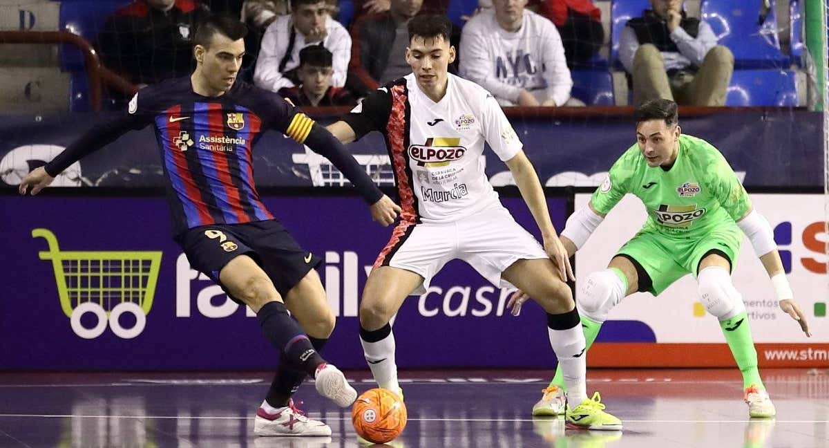 Un lance de la semifinal entre ElPozo Murcia y el Barça. /FCB TWITTER
