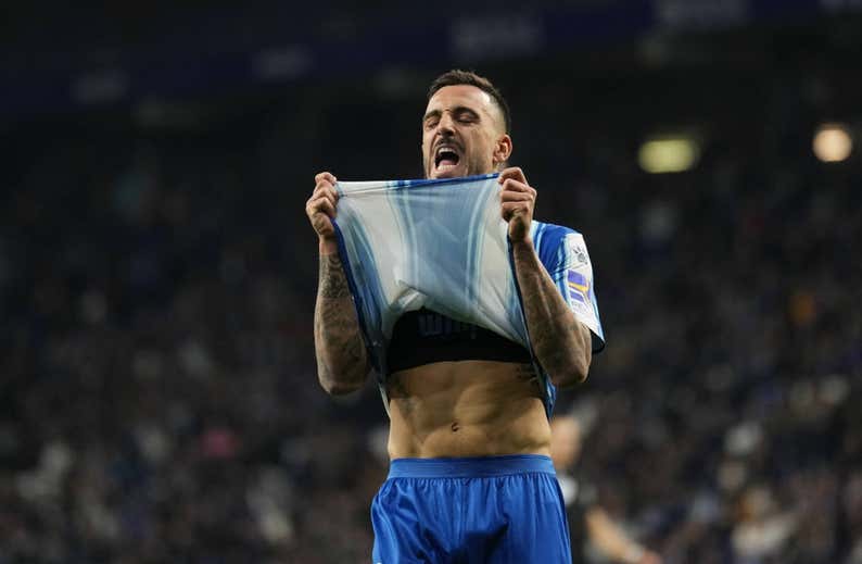 Joselu no puede hacer más