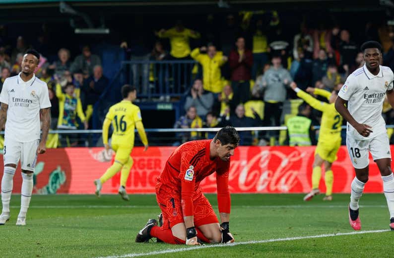 Un enorme Villarreal 'mete mano' a la defensa del Madrid