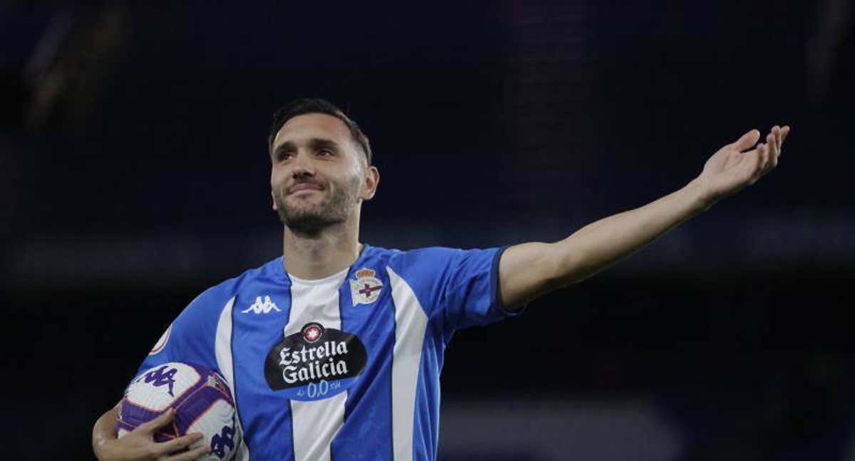 Lucas Pérez, el día de su presentación en su vuelta al Dépor./ EFE