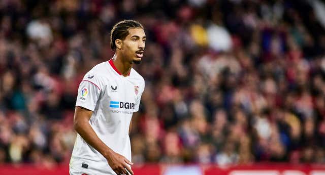 Loïc Badé: “No jugué en Inglaterra simplemente porque el entrenador no contaba conmigo, pero aprendí mucho”