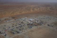 Los 3.000 nómadas del desierto de Arabia: dentro del vivac del Dakar