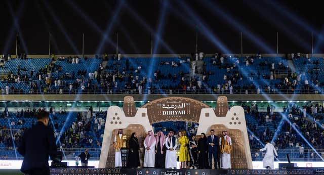 Cinco excentricidades del fútbol en Arabia Saudí