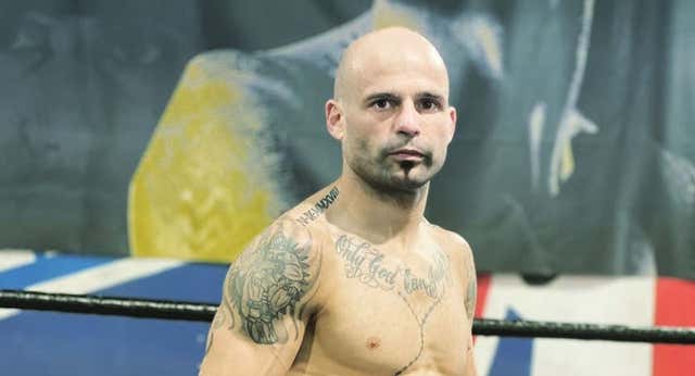La IBF abre las negociaciones para la eliminatoria mundial de Kiko Martínez