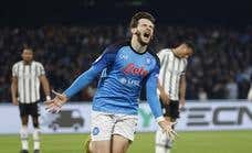 Fin a la 'era Agnelli' con un baño del Nápoles