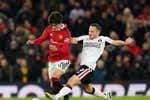 Facu Pellistri espera la decisión del Manchester United con el Valencia llamando a su puerta