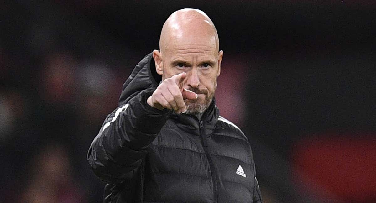 Ten Hag durante un partido del Manchester United./AFP