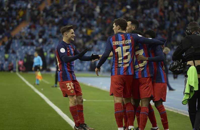 Más de media plantilla del Barcelona no ha levantado un título culé