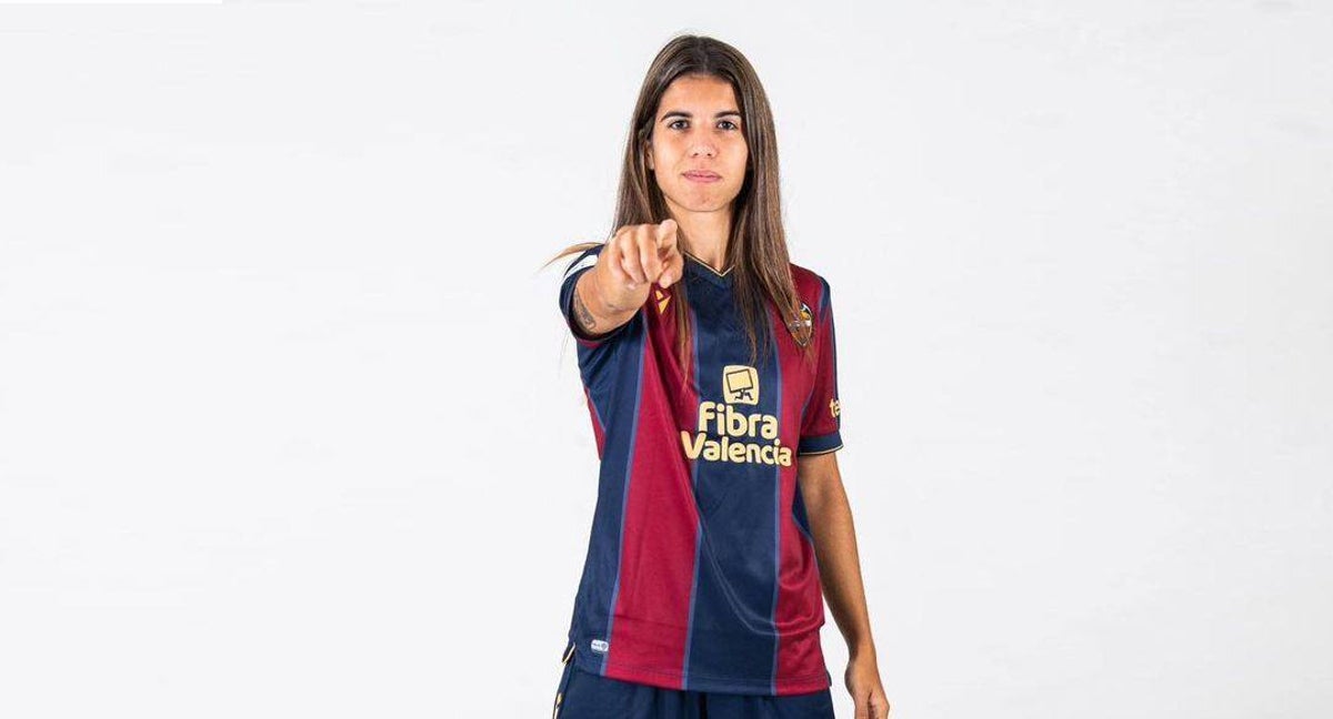 Alba Redondo, jugadora del Levante.