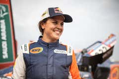 El 13 no detiene a Laia Sanz en el Rally Dakar: «Ha sido el más duro mentalmente»