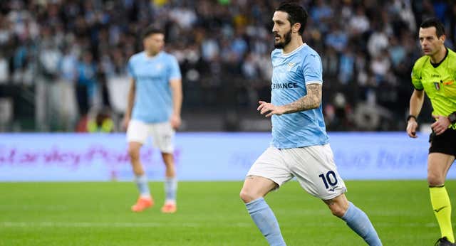 El sueño de Luis Alberto, cada vez más complicado para el Cádiz