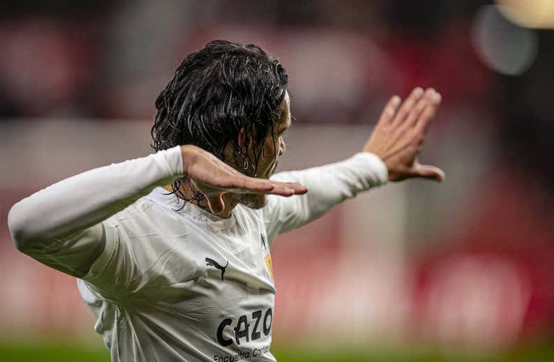 La estrella de Cavani  va camino de eclipsar a Morientes
