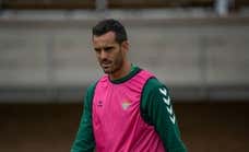 Juanmi pasa consulta en Vitoria con Mikel Sánchez